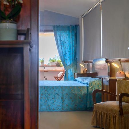Hotel Ristorante Cavaliere Scario Dış mekan fotoğraf