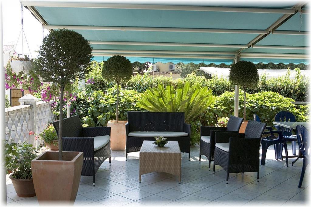 Hotel Ristorante Cavaliere Scario Dış mekan fotoğraf